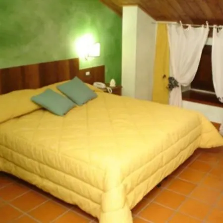 Natros Hotel 3*