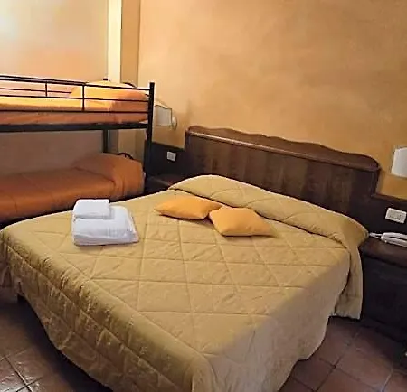Natros Rocca Pia