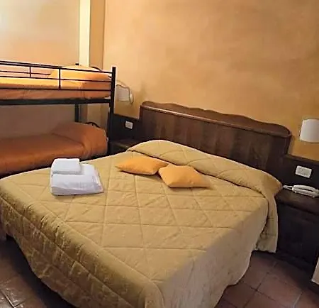 Natros Rocca Pia